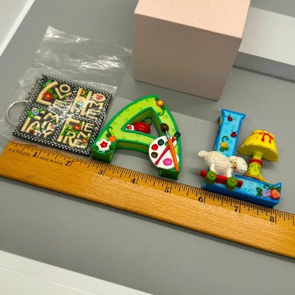 Two EUC 1999 Vintage Mary Engelbreit Resin Letters - A & L plus a new keychain! - Picture 7 of 7